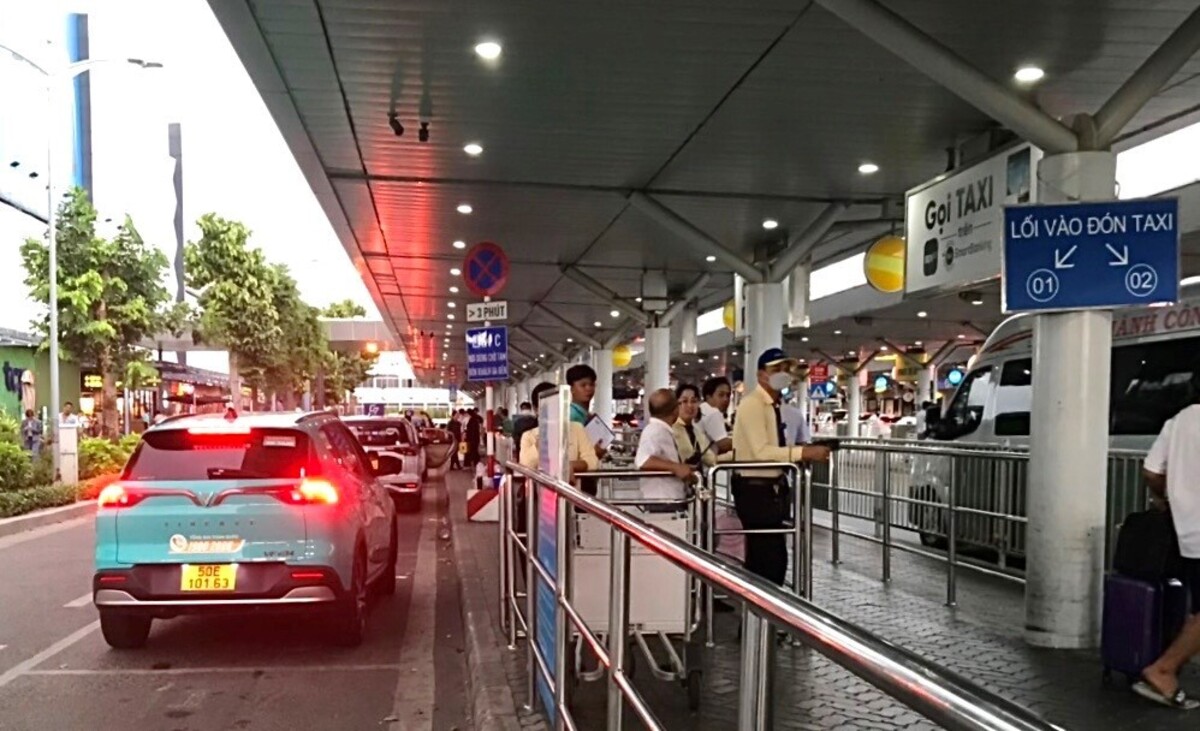 Đi xe taxi sân bay Nội Bài - Hải Dương So sánh giá cước các hãng taxi uy tín 1