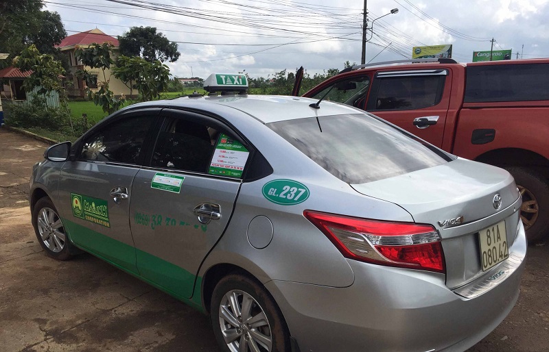 di-xe-taxi-san-bay-noi-bai-lai-chau-cach-tiet-kiem-chi-phi-cho-hanh-trinh-dai