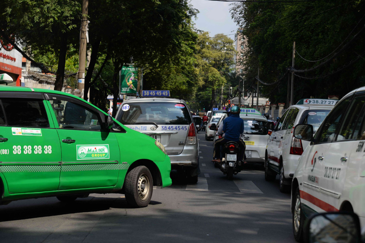 Đi xe taxi tỉnh Hòa Bình - Lạng Sơn Những trường hợp nên và không nên sử dụng taxi liên tỉnh 1