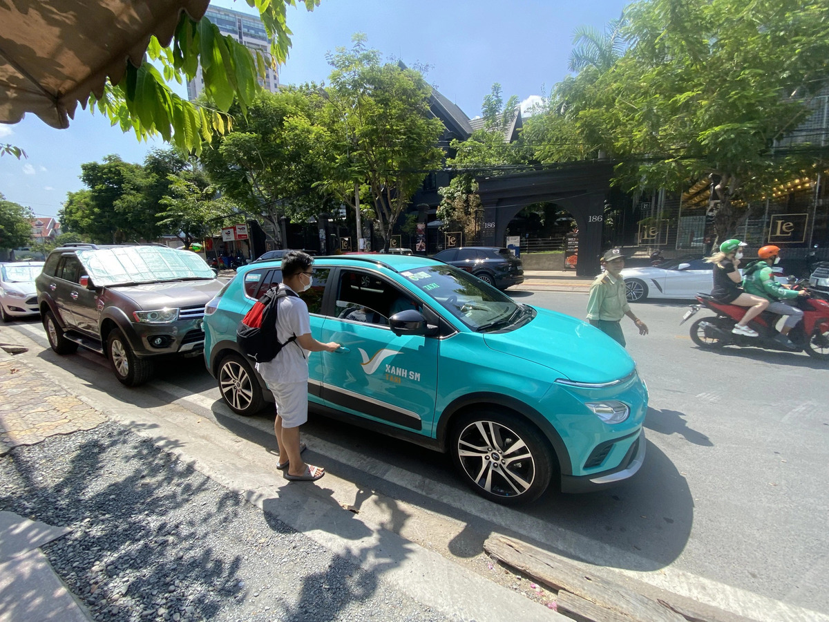Đi xe taxi tỉnh Phú Thọ - Vĩnh Phúc Quy định về an toàn và bảo hiểm khi sử dụng taxi liên tỉnh 4