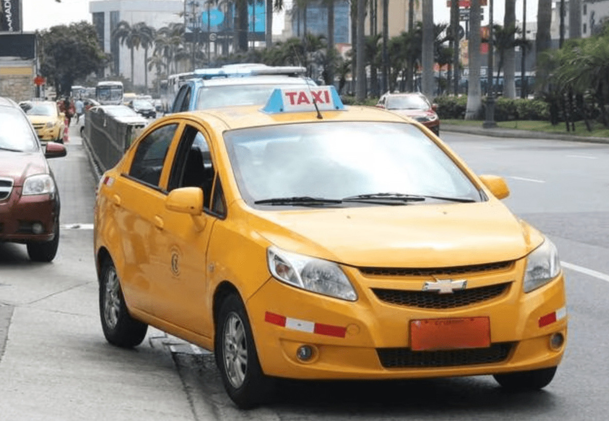 Đi xe taxi tỉnh Thái Nguyên - Sơn La Làm sao để tránh bị chặt chém 3